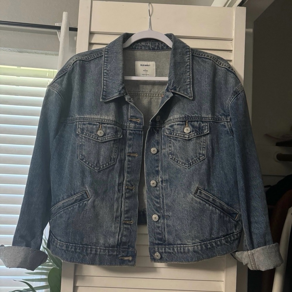 Old Navy Denim Blue Jean Jacket - Petite Large
